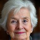 Portrait de Martine L., exprimant sa satisfaction.